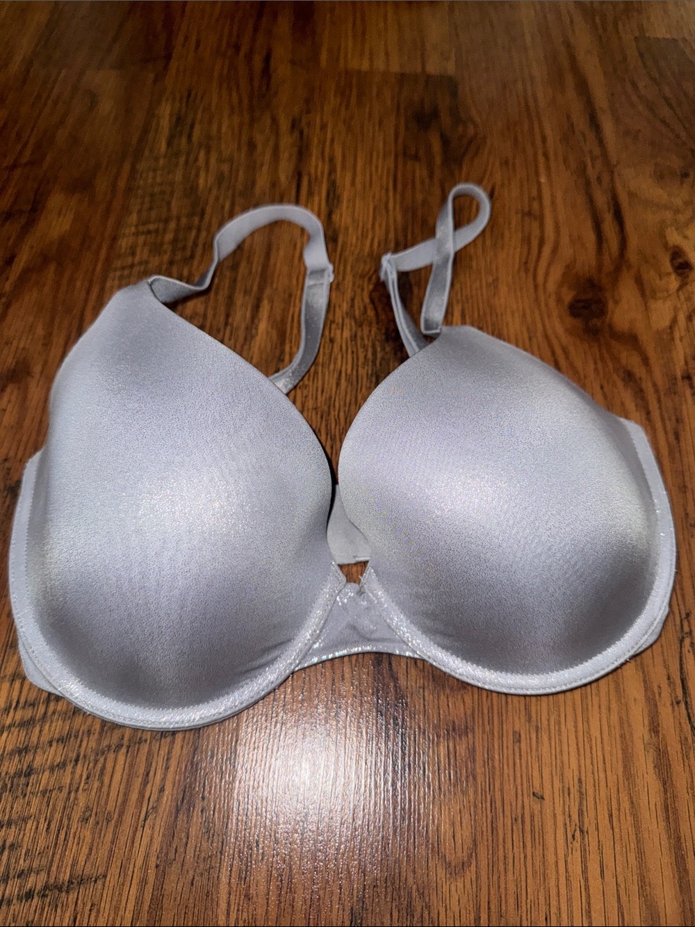 Smooth Lightly Lined Full-Coverage Bra 29.T